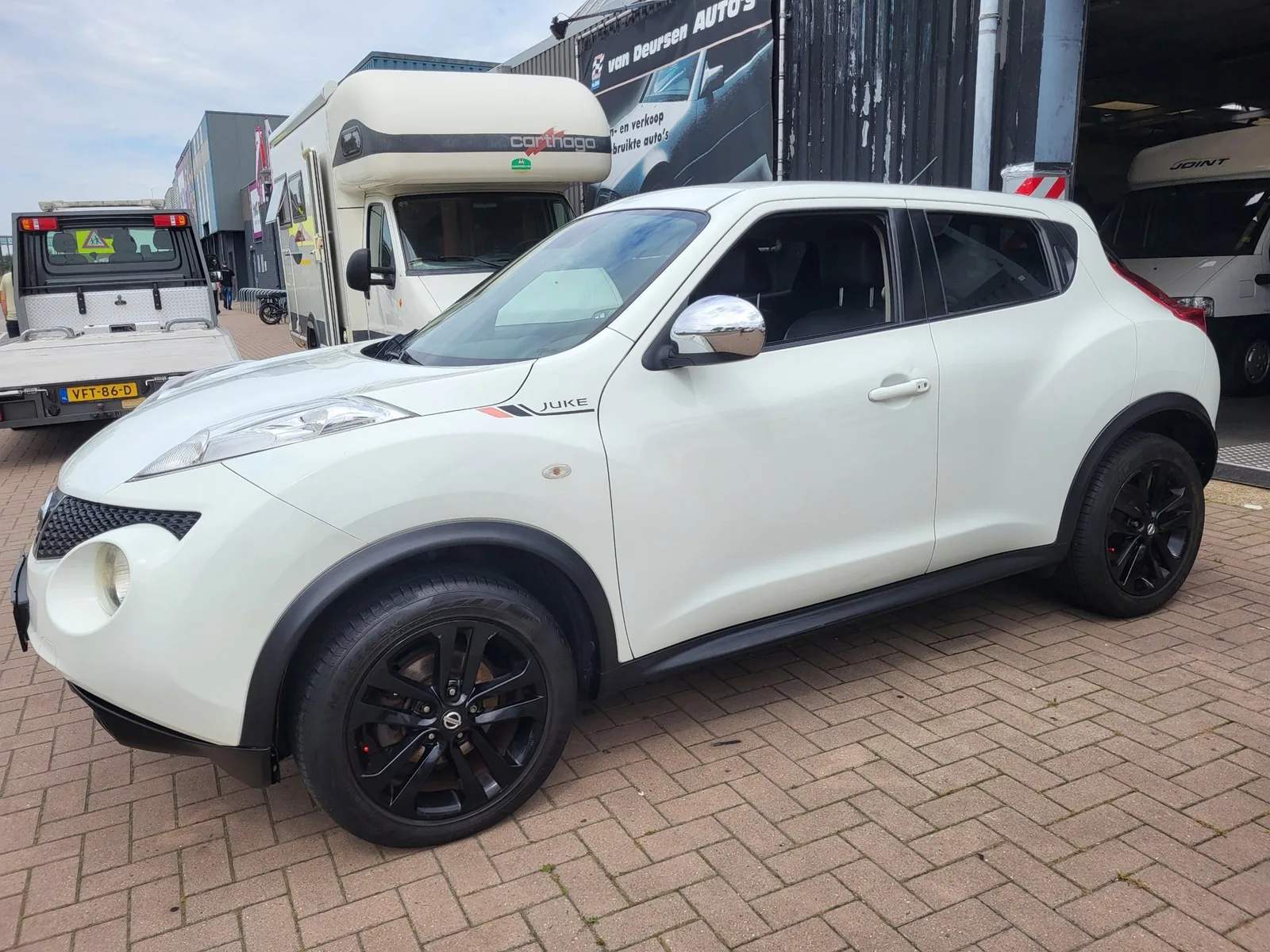 Nissan Juke (2011) — foto 1
