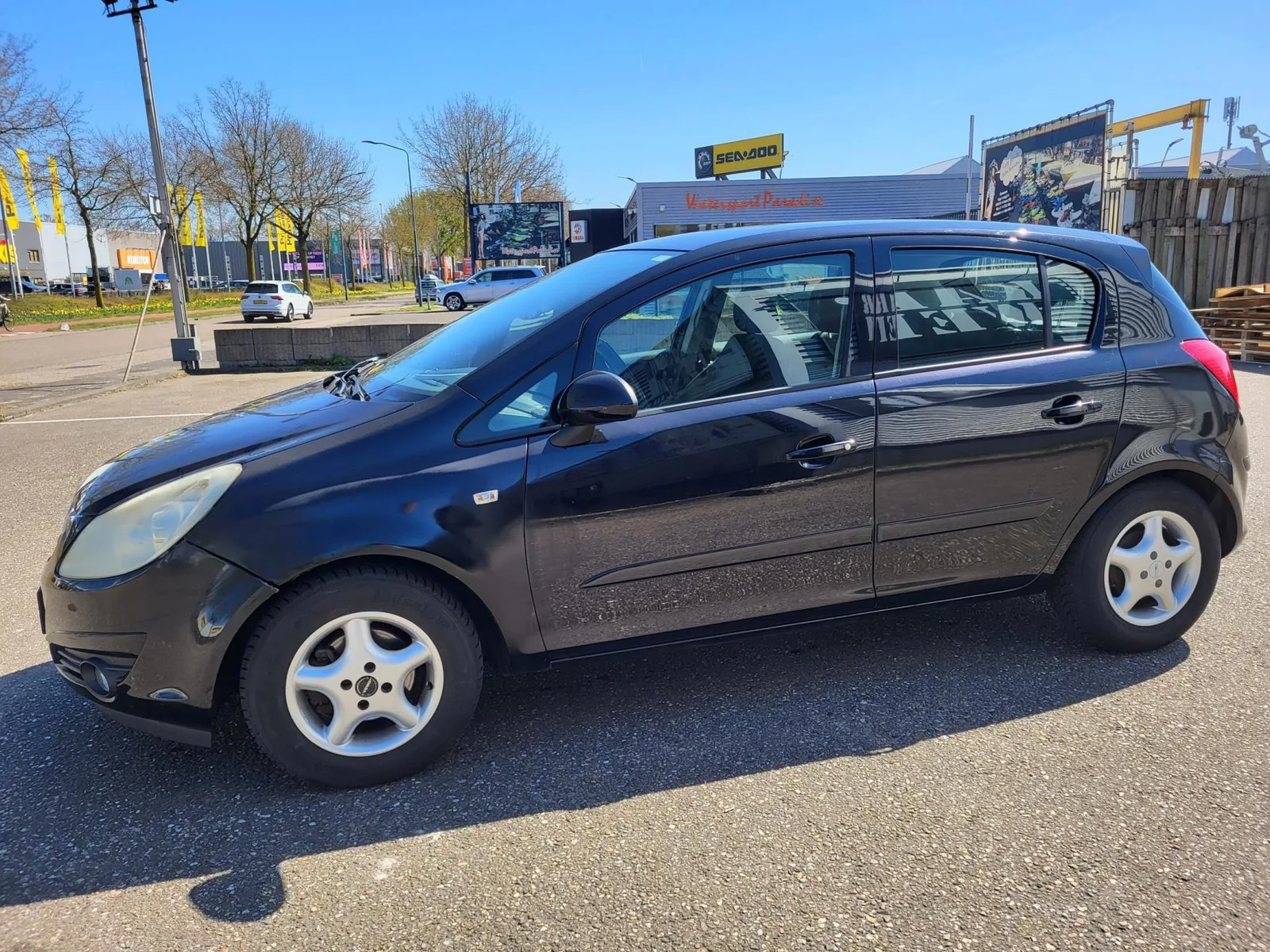 Opel Corsa (2008) — foto 1