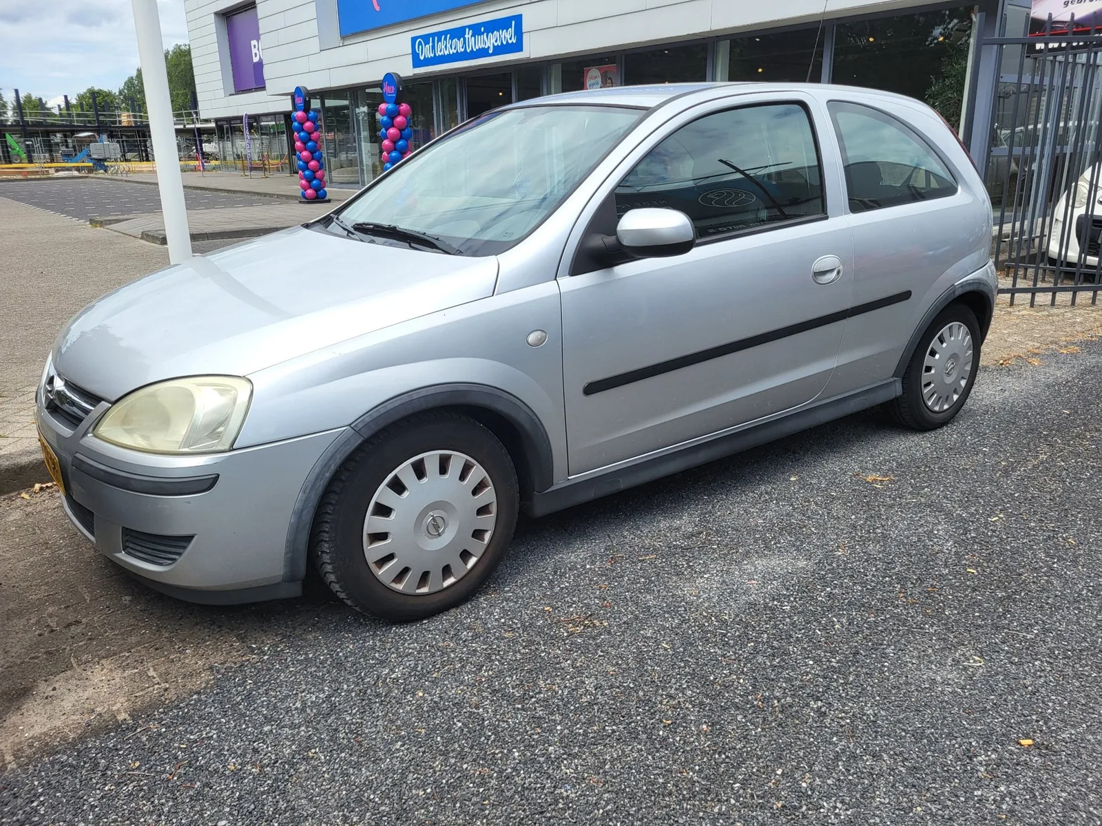 Opel Corsa (2004) — foto 1