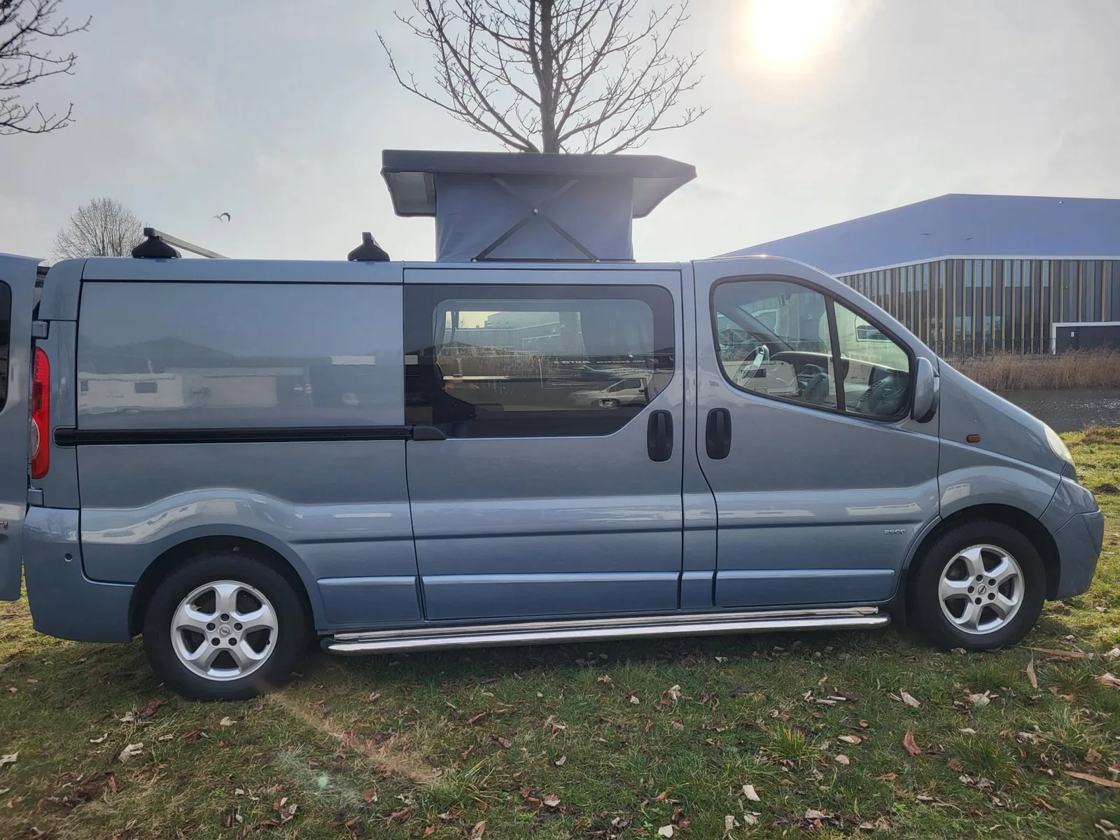 Opel VIVARO-2 2.5CDTI (2008) — foto 1