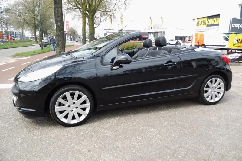 Peugeot 207 (2007)