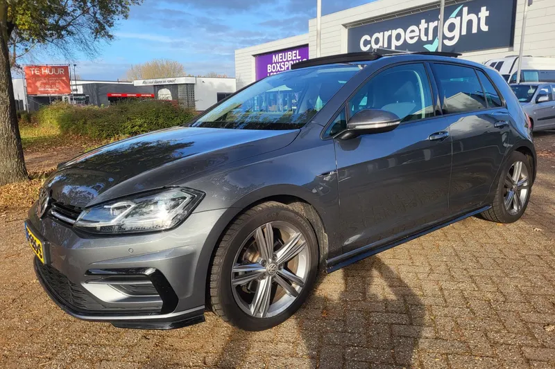 Volkswagen Golf (2018)