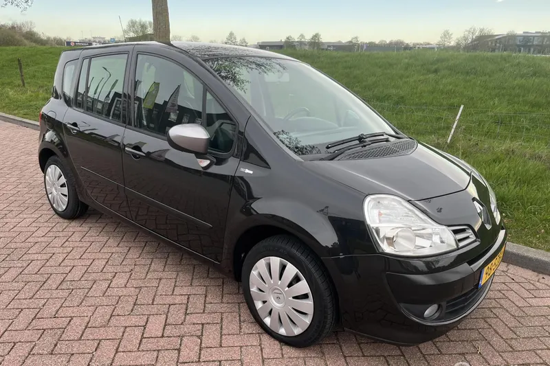 Renault Grand Modus (2012)