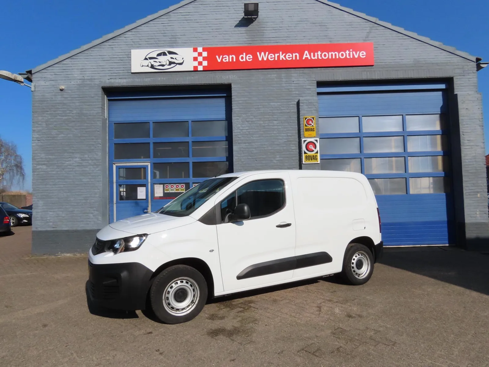 Peugeot Partner (2020) — foto 1
