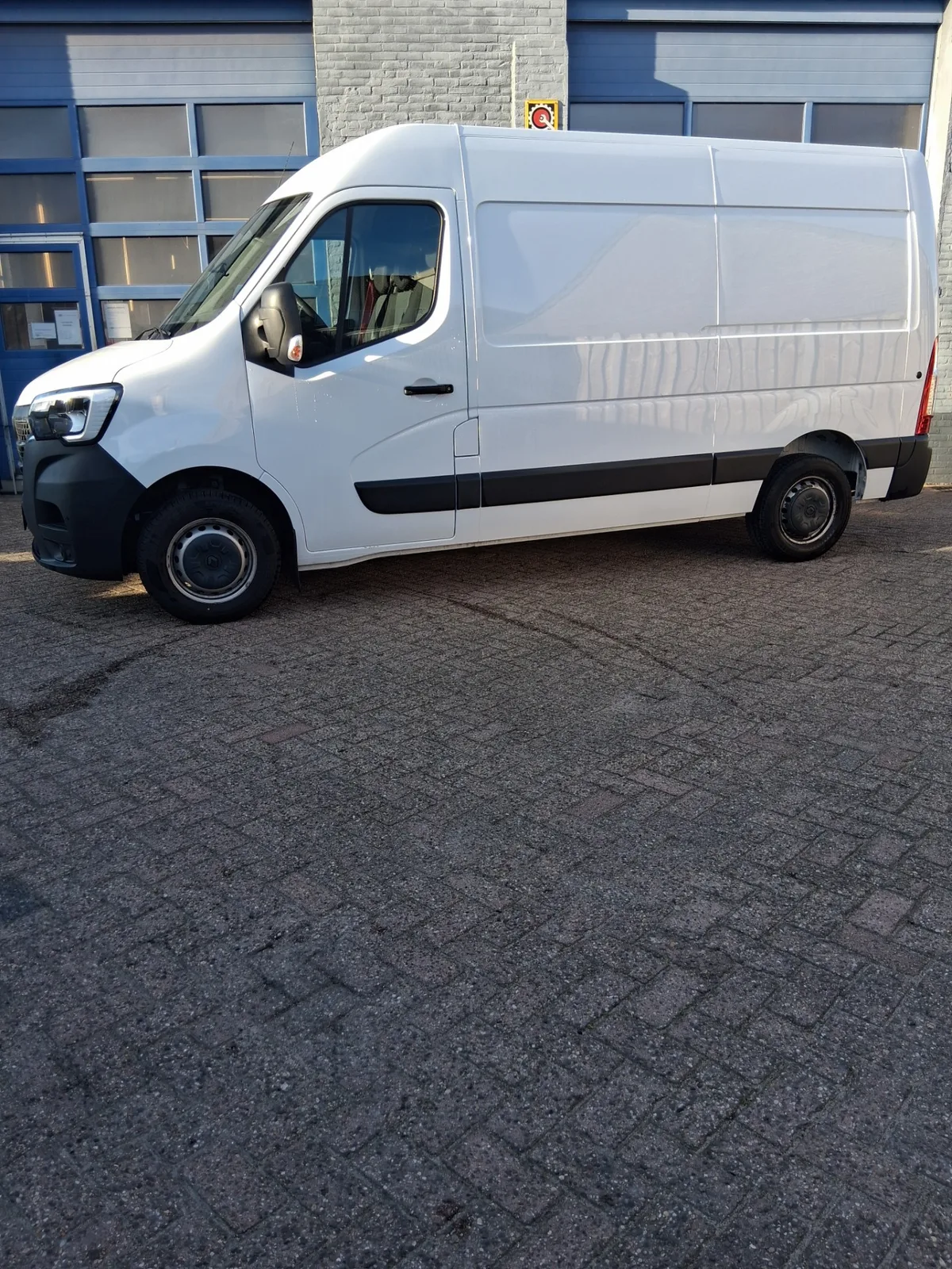 Renault Master (2022) — foto 1