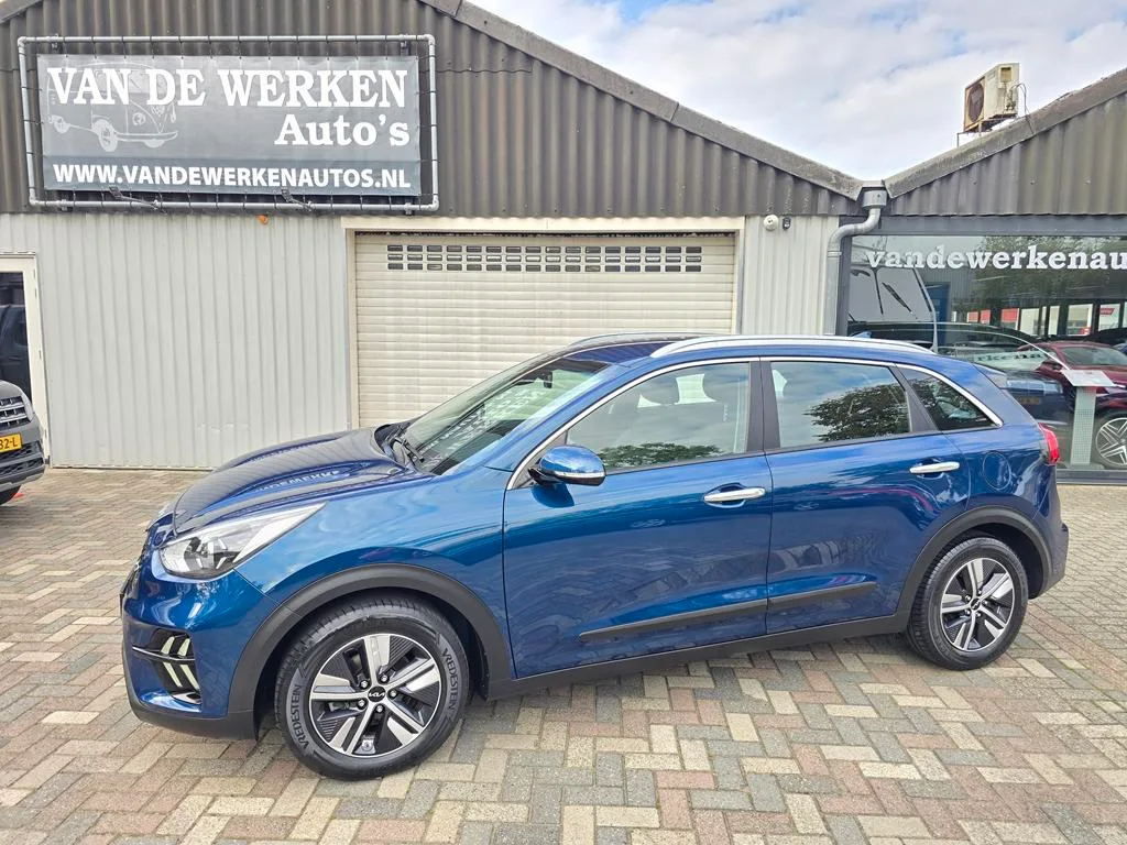 Kia Niro (2022) — foto 1
