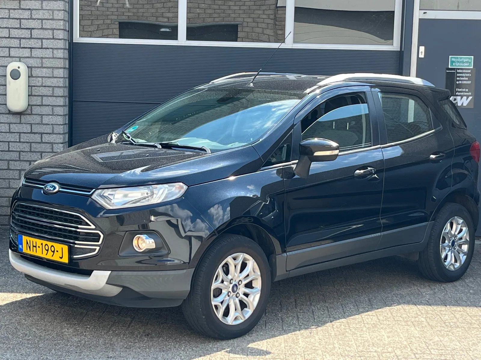Ford EcoSport (2014) — foto 1