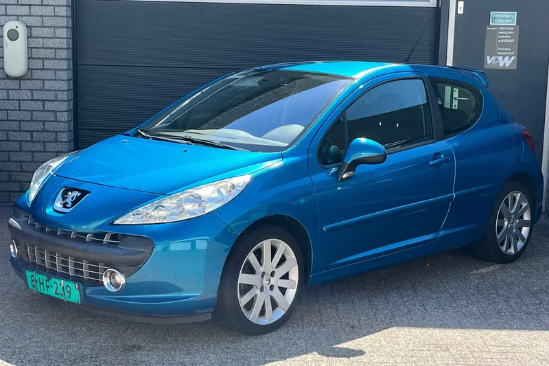 Peugeot 207 (2006)