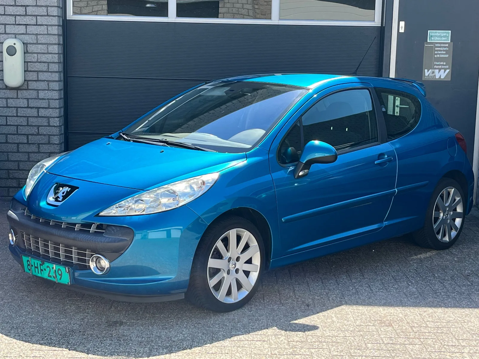 Peugeot 207 (2006) — foto 1