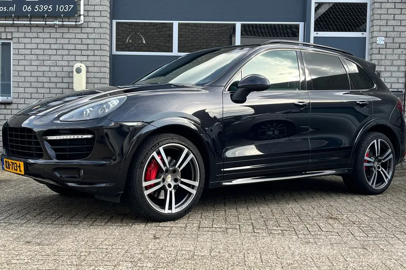 Porsche Cayenne (2013)