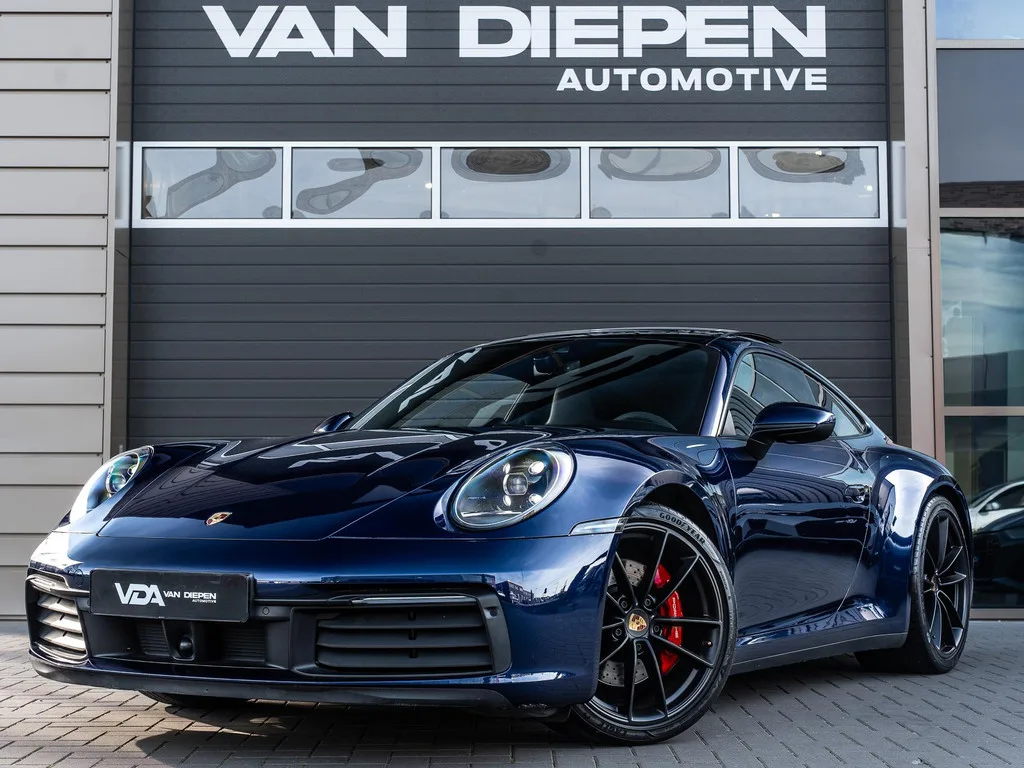 Porsche 911 (2019) — foto 1