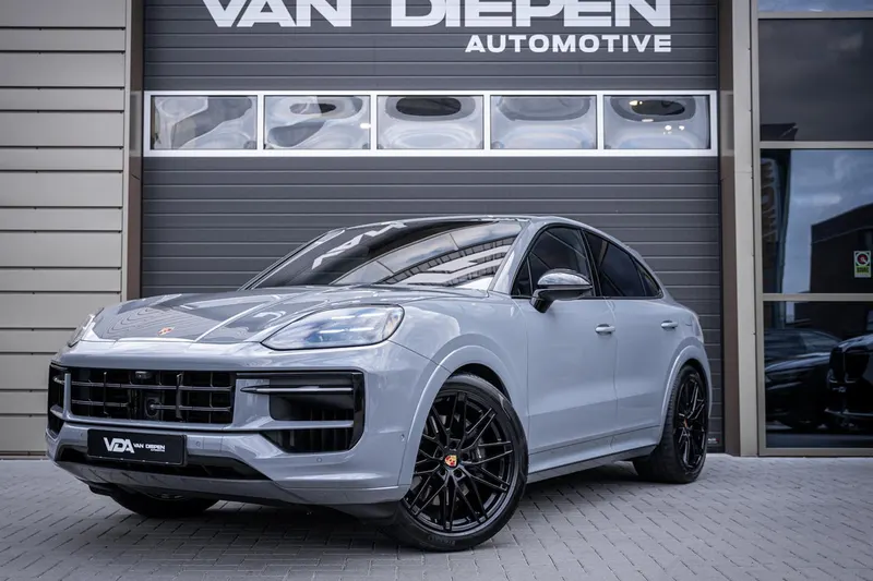 Porsche Cayenne Coupé (2023)