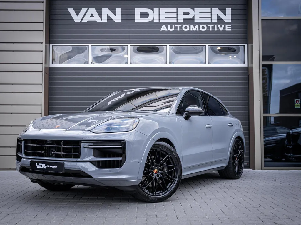 Porsche Cayenne Coupé (2023) — foto 1