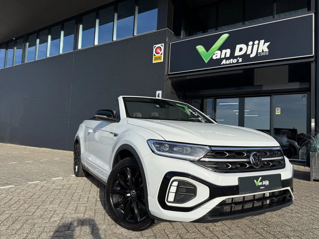 Volkswagen T-Roc (2023) — foto 1