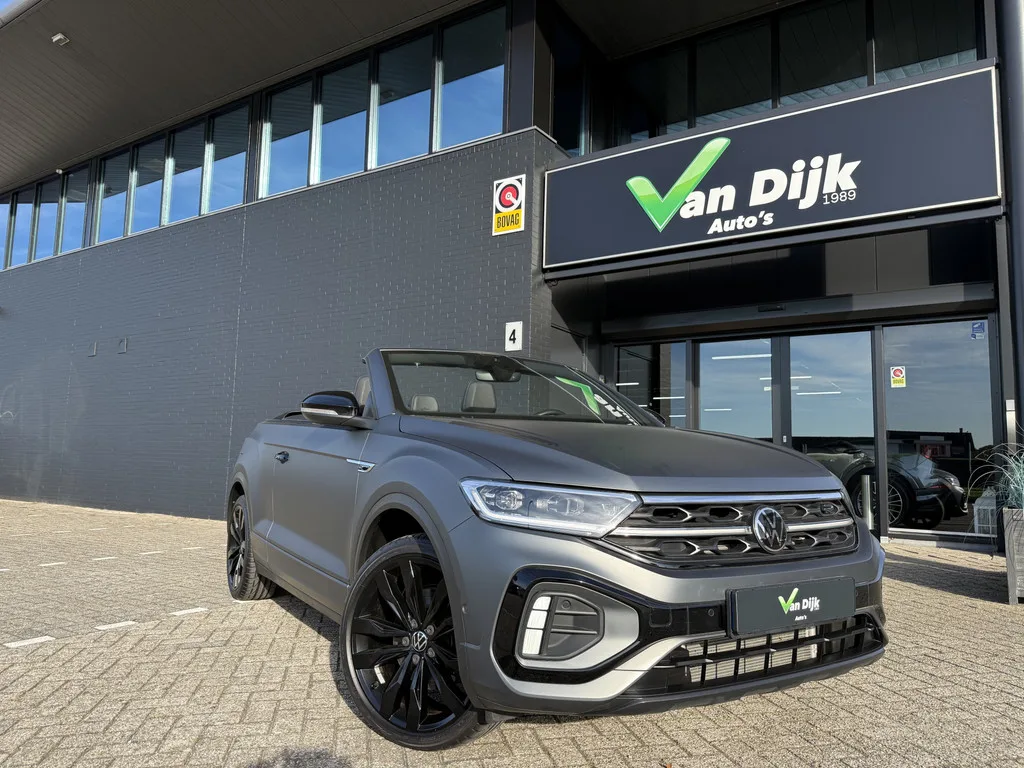 Volkswagen T-Roc (2023) — foto 1