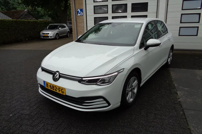 Volkswagen Golf (2020)