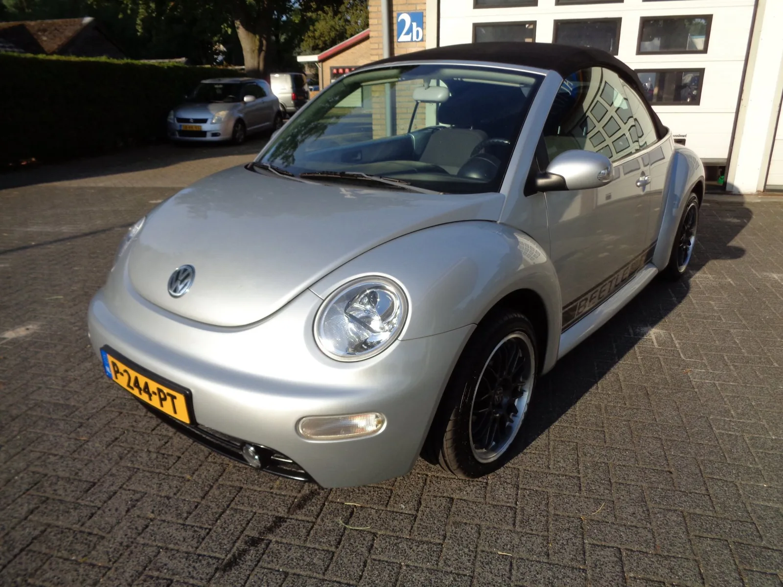 Volkswagen New (2003) — foto 1