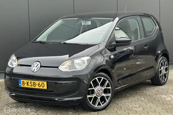Volkswagen Up! (2013) — foto 1