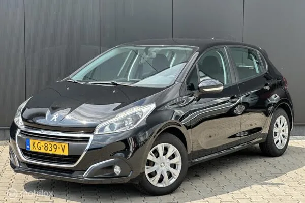 Peugeot 208 (2016) — foto 1
