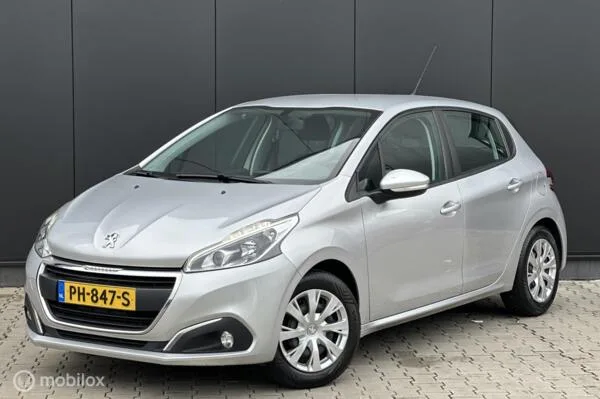 Peugeot 208 (2017) — foto 1