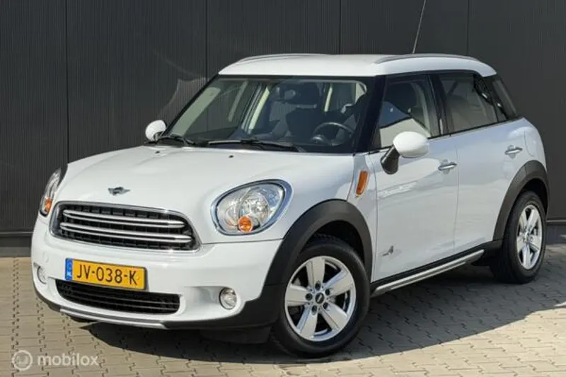 MINI Countryman (2016)
