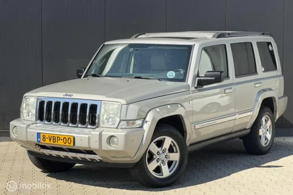 Jeep Commander (2009) — foto 1