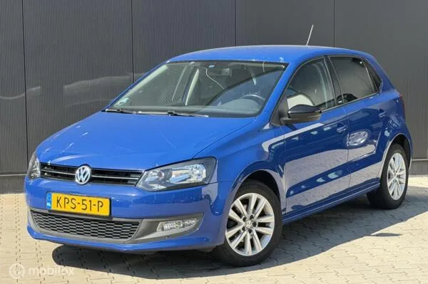 Volkswagen Polo (2011) — foto 1