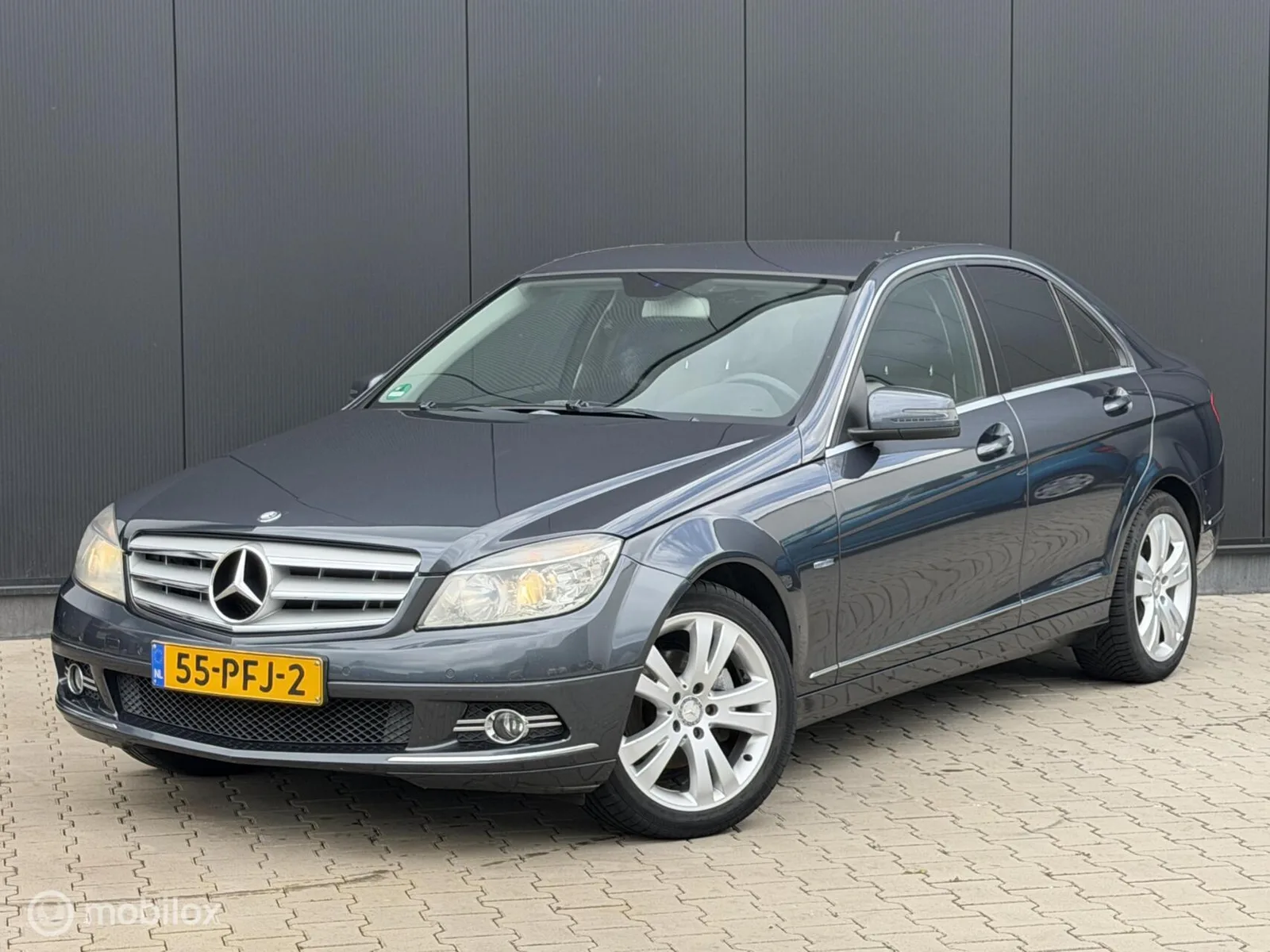 Mercedes-Benz C-Klasse (2011) — foto 1
