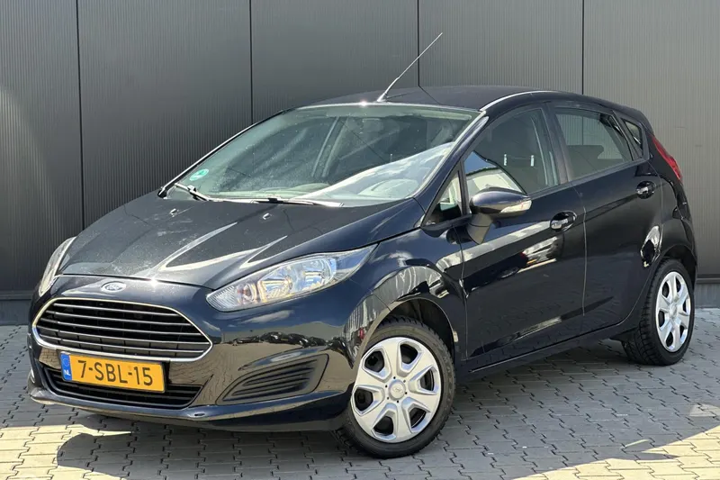 Ford Fiesta (2013)