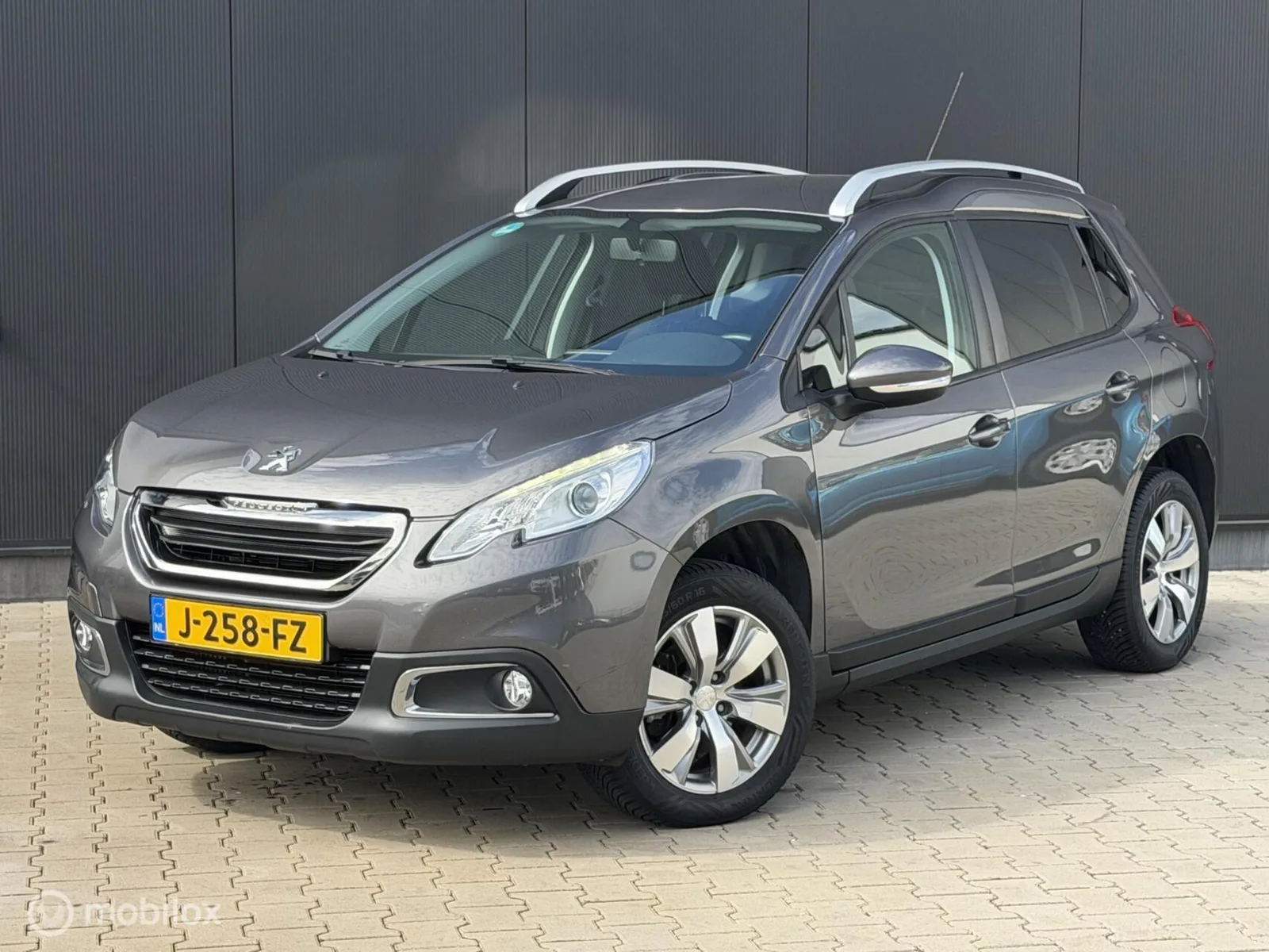 Peugeot 2008 (2016) — foto 1