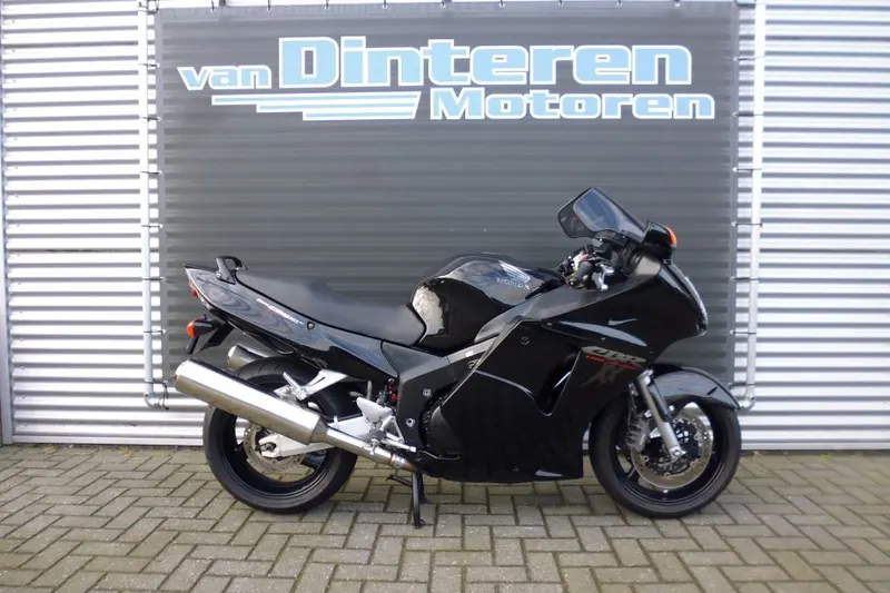 Honda CBR1100XX (1998)