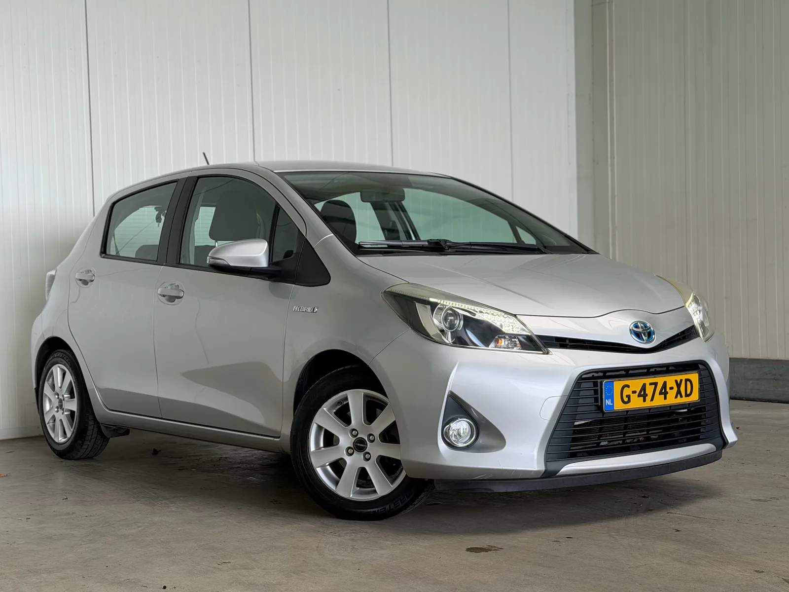 Toyota Yaris (2012) — foto 1