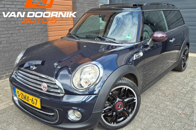 MINI Clubman (2011)