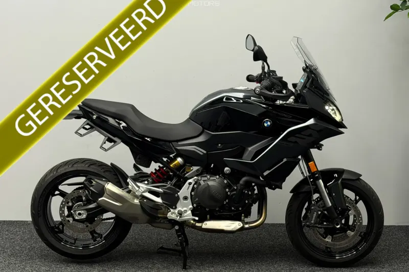BMW F 900 XR (2025)