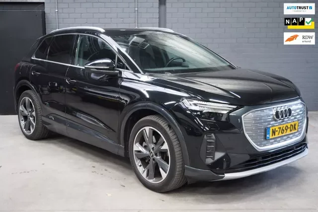 Audi Q4 e-tron (2021) — foto 1
