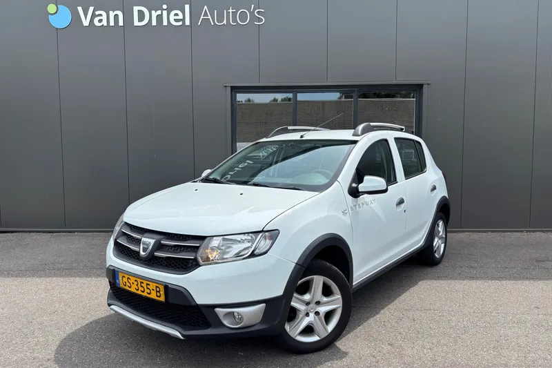 Dacia Sandero (2015)