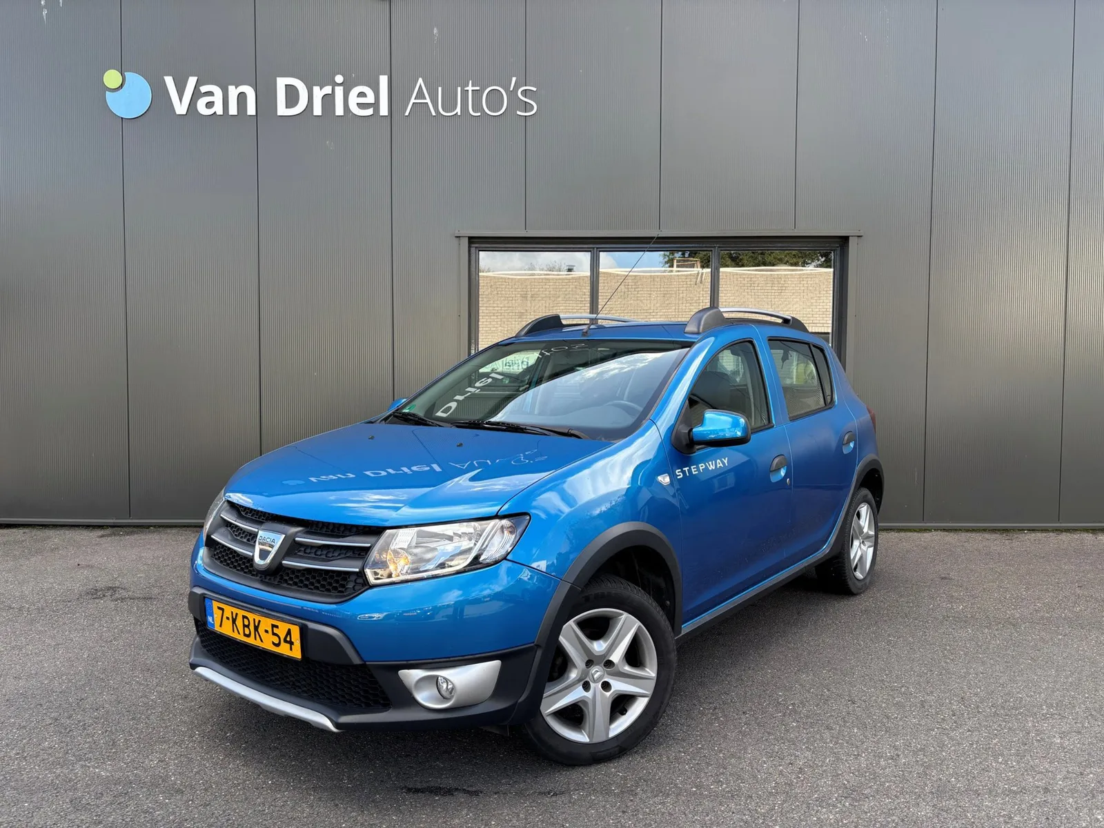Dacia Sandero (2013) — foto 1