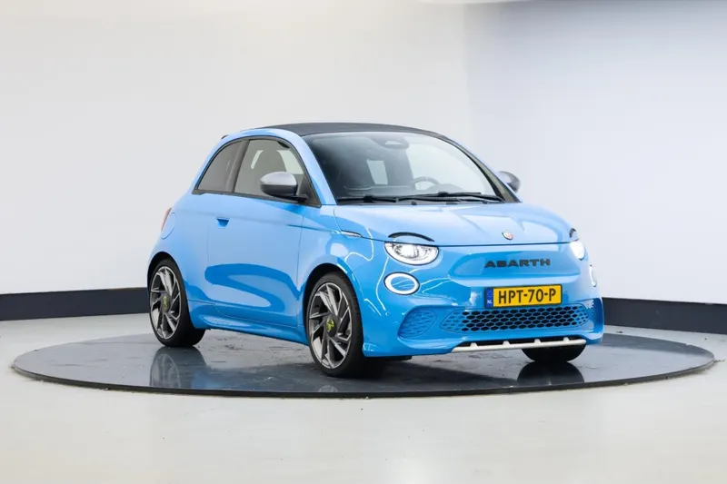 Fiat 500E CABRIO (2023)