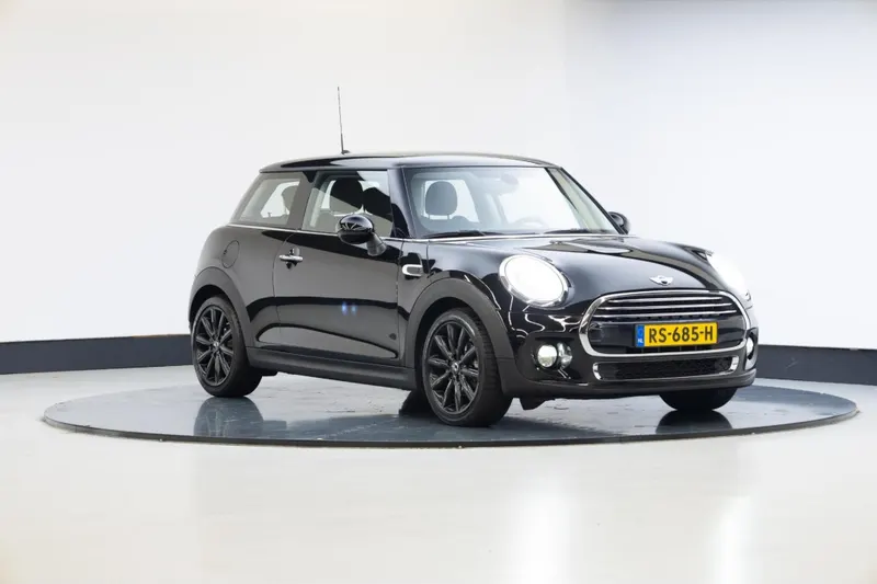 MINI Cooper (2016)