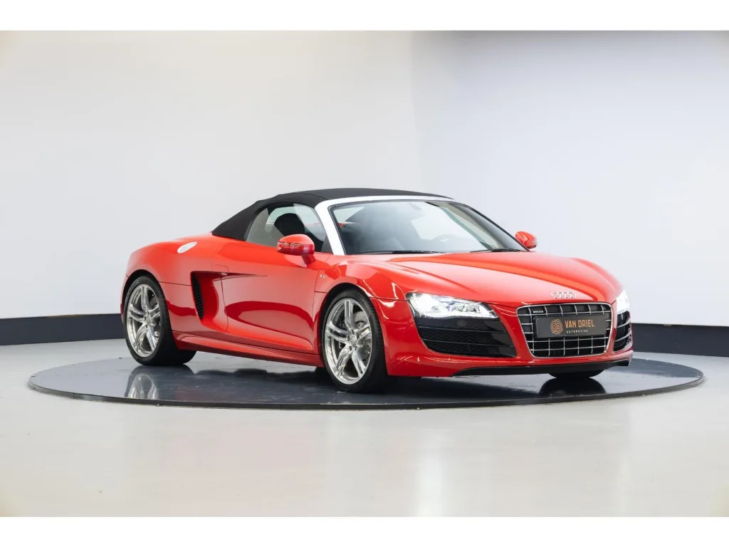 Audi R8 (2010) — foto 1