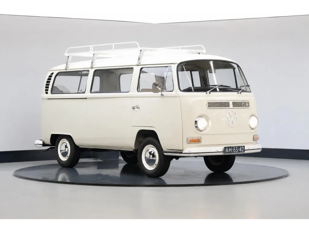 Volkswagen Transporter (1968) — foto 1