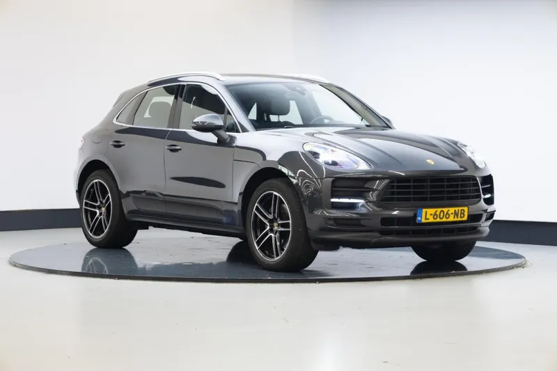 Porsche Macan (2020)