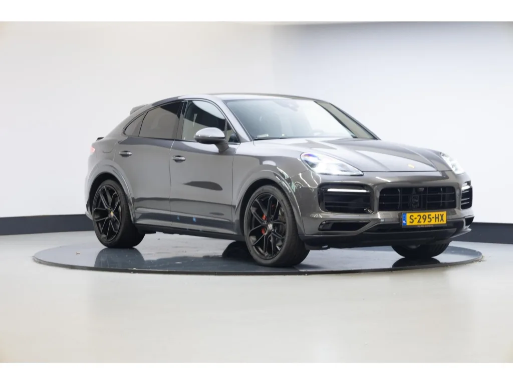 Porsche Cayenne Coupé (2020) — foto 1