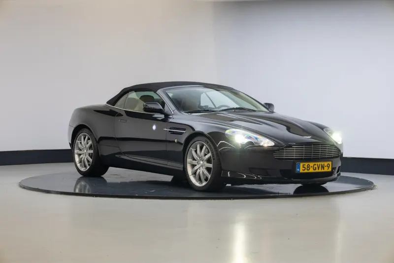 Aston Martin DB9 (2007)