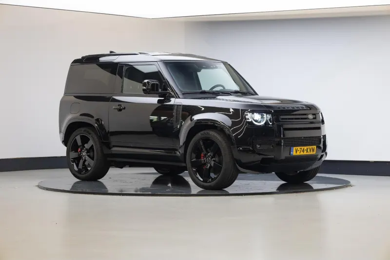 Land Rover Defender (2024)
