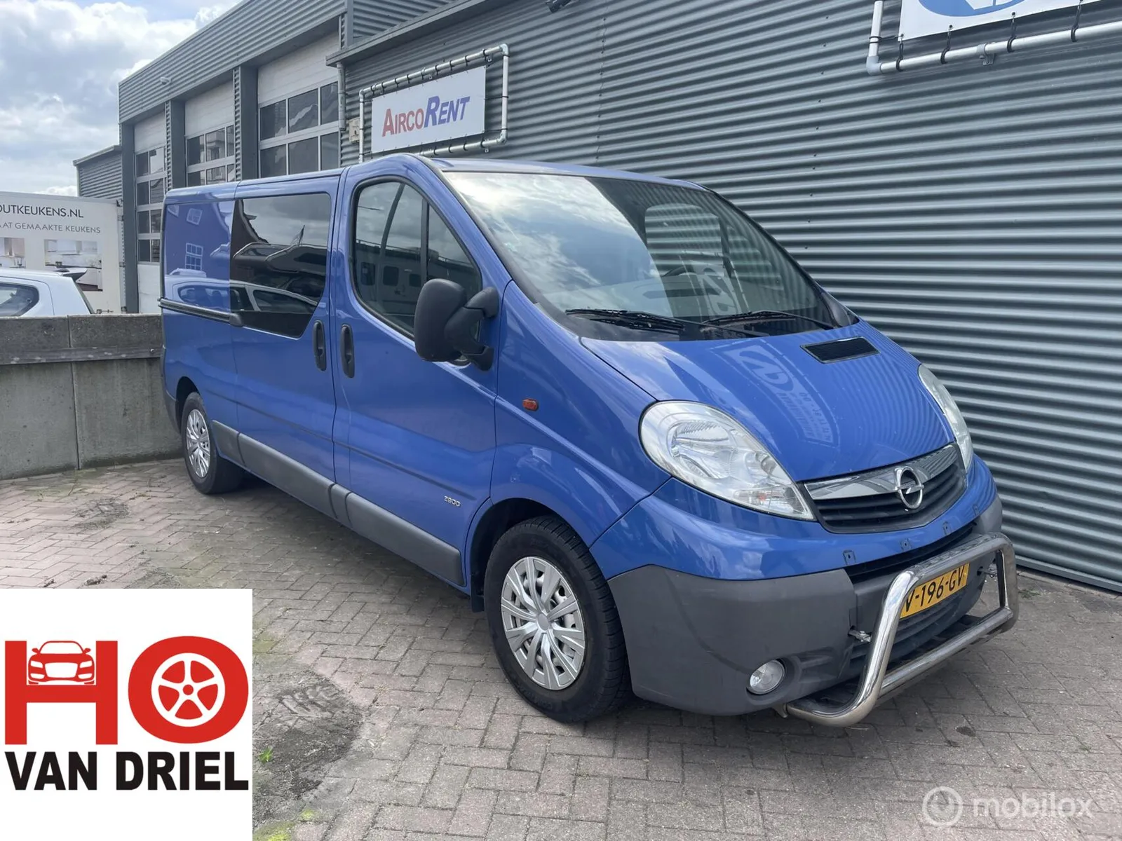 Opel Vivaro (2010) — foto 1