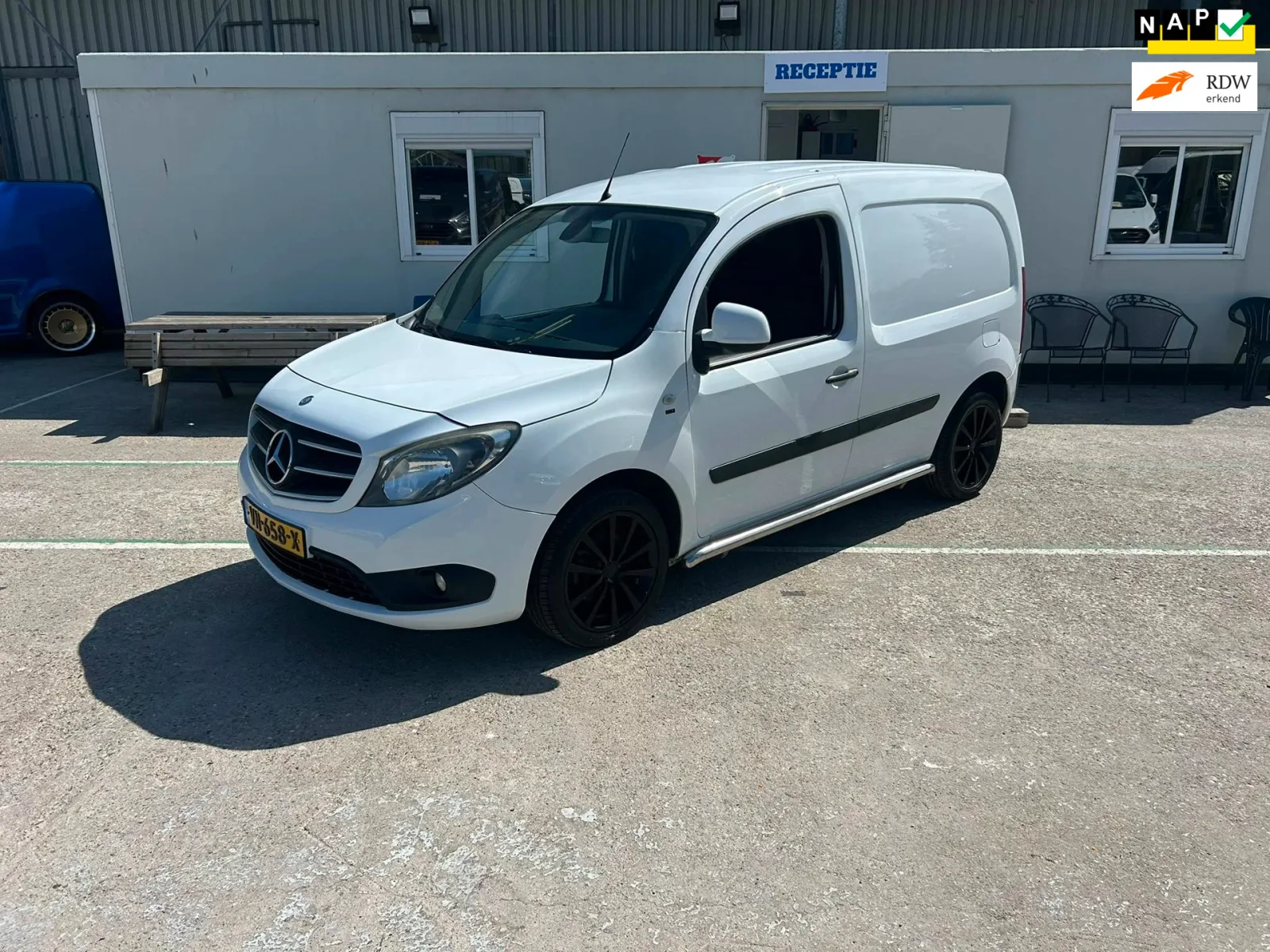 Mercedes-Benz Citan (2015) — foto 1