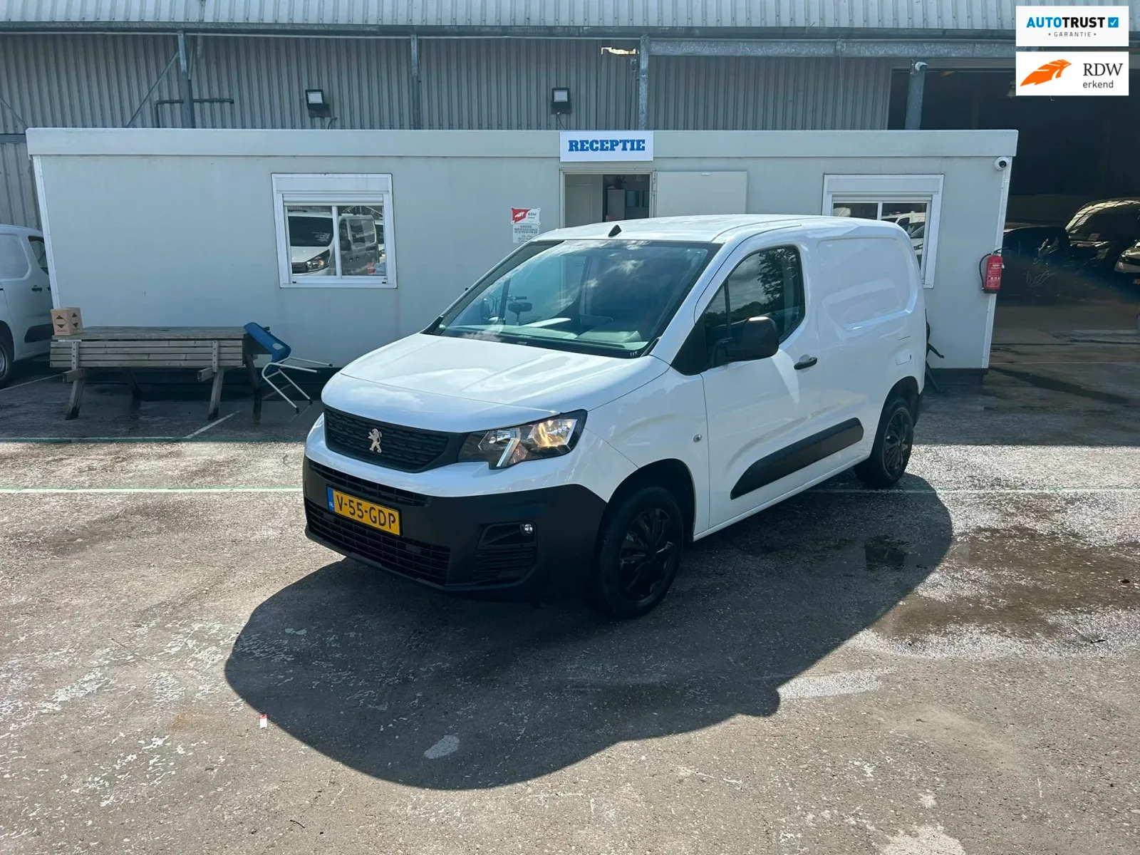 Peugeot Partner (2021) — foto 1