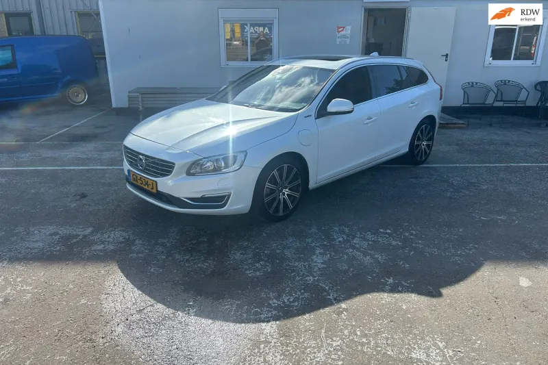 Volvo V60 (2015)