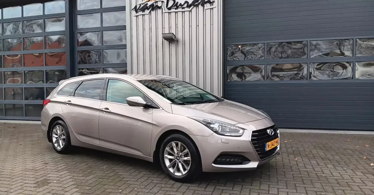 Hyundai i40 (2016) — foto 1